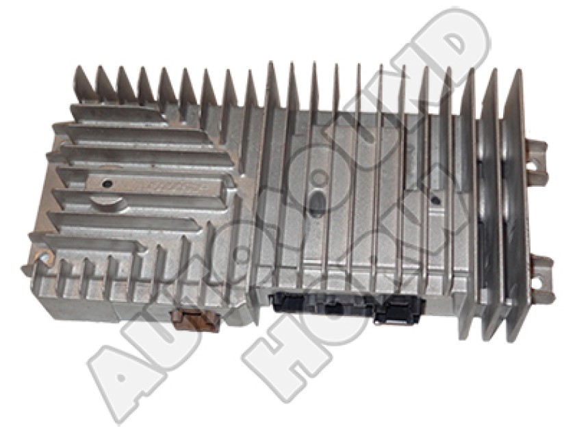 Mazda CX-7 Bose Verstärker